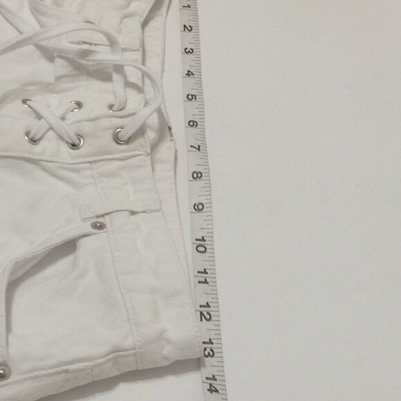 Topshop Denim Mini Skirt White Micro Mini Moto Eye Lace Up Raw Hem Size 6 - Picture 7 of 8